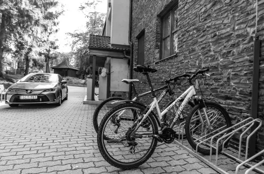 4 vszak Hegyihotel - Oktber 23. (min. 2 j)