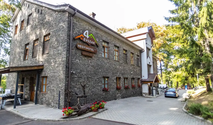 4 vszak Hegyihotel Mtrahza - Oktber 23. (min. 2 j)