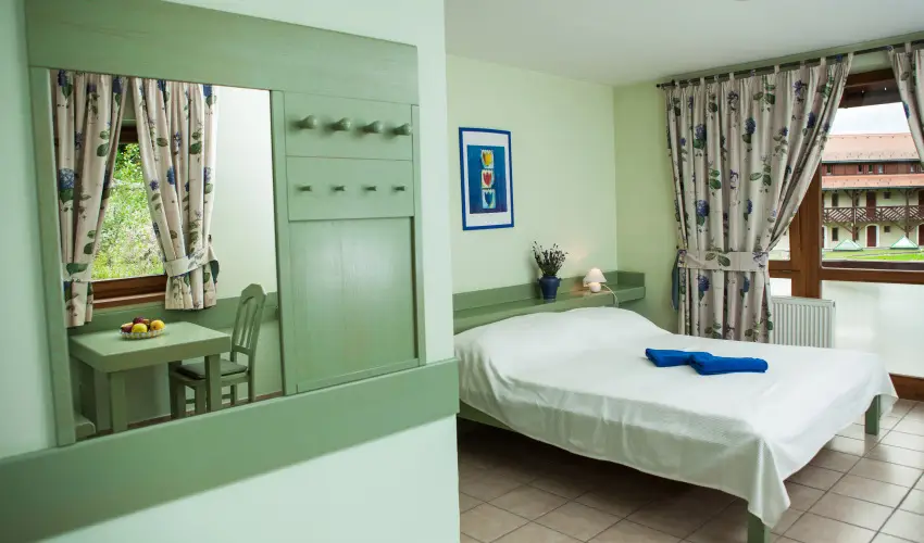 Club Dobogómajor Cserszegtomaj - Október 23. (min. 2 éj)