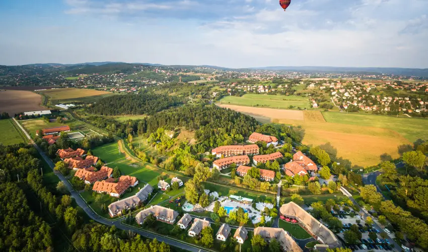 Club Dobogómajor Cserszegtomaj - Október 23. (min. 2 éj)