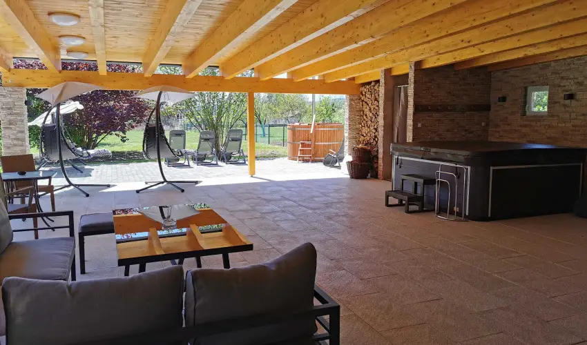 Admirl Villa Kehida Kehidakustny - Oktber 23. (min. 2 j)