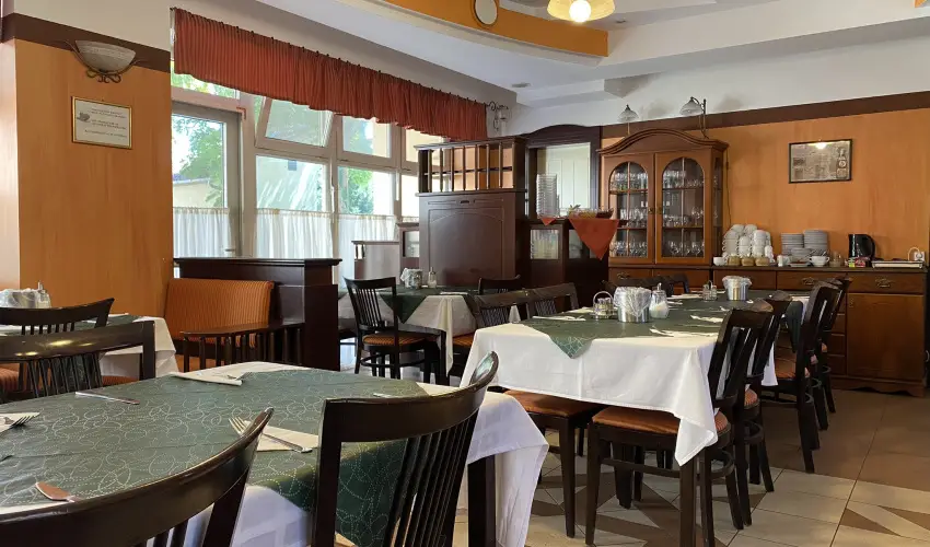 Tisza Alfa Hotel Szeged - Oktber 23.