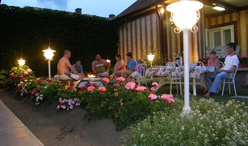 Amlia Apartman Gyula - Oktber 23. (min. 3 j)