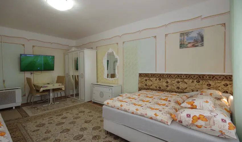 Amlia Apartman Gyula - Oktber 23. (min. 3 j)