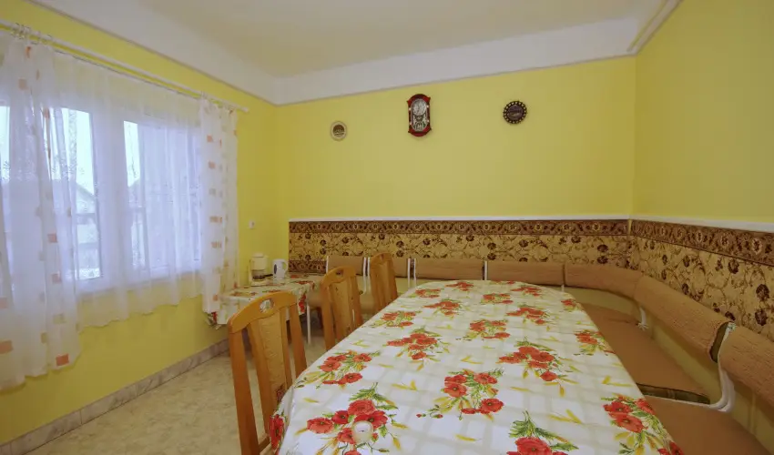 Amlia Apartman Gyula - Oktber 23. (min. 3 j)