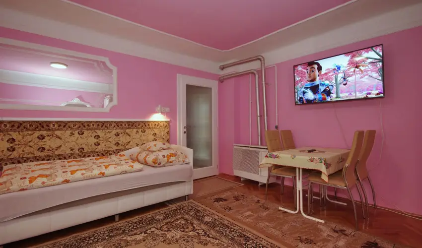 Amlia Apartman Gyula - Oktber 23. (min. 3 j)