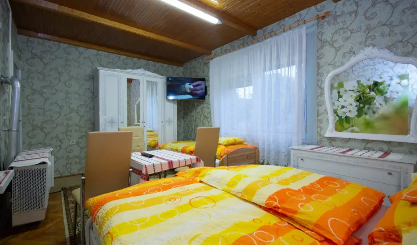 Amlia Apartman Gyula - Oktber 23. (min. 3 j)