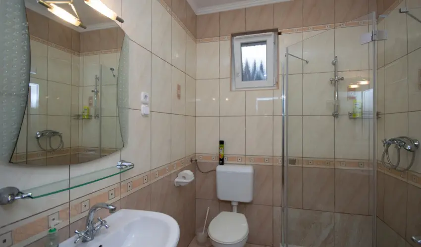 Amlia Apartman Gyula - Oktber 23. (min. 3 j)