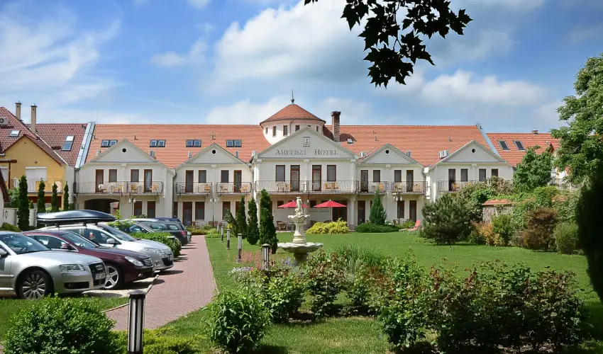 Ametiszt Hotel Hark�ny - Okt�ber 23. (min. 2 �j)
