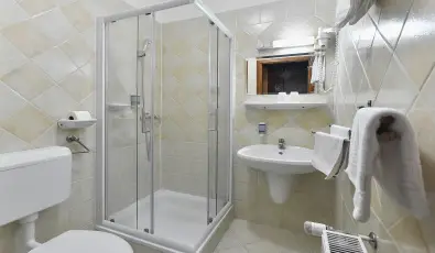 Ametiszt Hotel Hark�ny