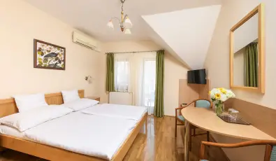 Ametiszt Hotel Hark�ny