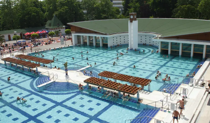 Ametiszt Hotel Hark�ny - Okt�ber 23. (min. 2 �j)