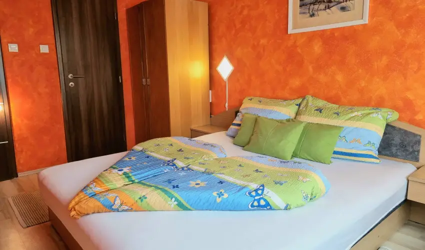 Andrea & Mnika Apartman 2 Harkny - Oktber 23.