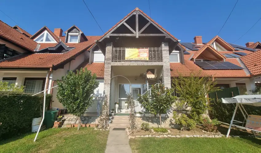 Andrea & Mnika Apartman 2 Harkny - Oktber 23.