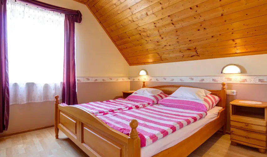 Andrea Villa Hvz - Oktber 23. (min. 2 j)