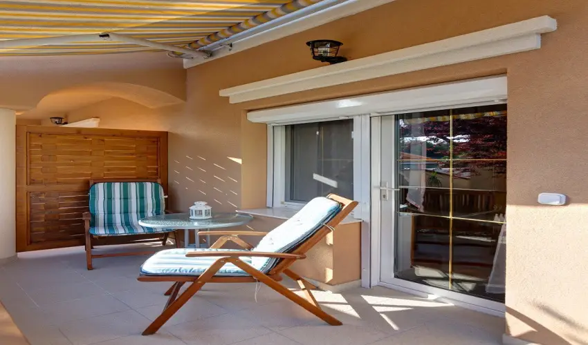 Andrea Villa Hvz - Oktber 23. (min. 2 j)