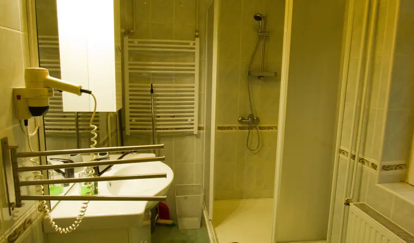 Angyal Apartman Cserkeszl - Oktber 23. (min. 3 j)