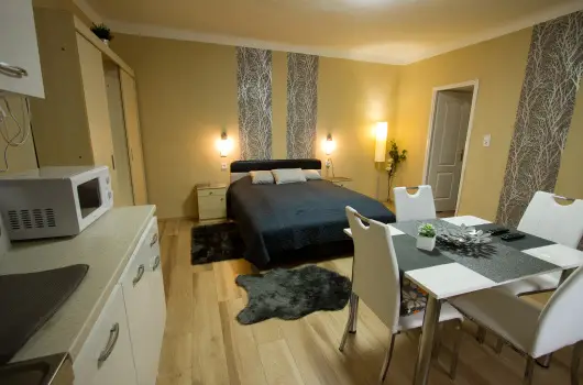 Angyal Apartman - Oktber 23. (min. 3 j)