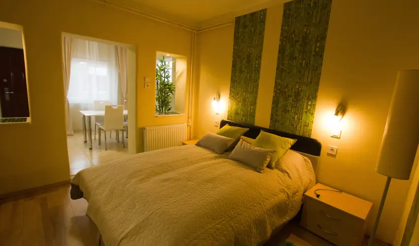 Angyal Apartman Cserkeszl - Oktber 23. (min. 3 j)