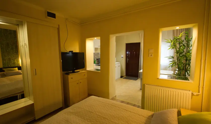 Angyal Apartman Cserkeszl - Oktber 23. (min. 3 j)