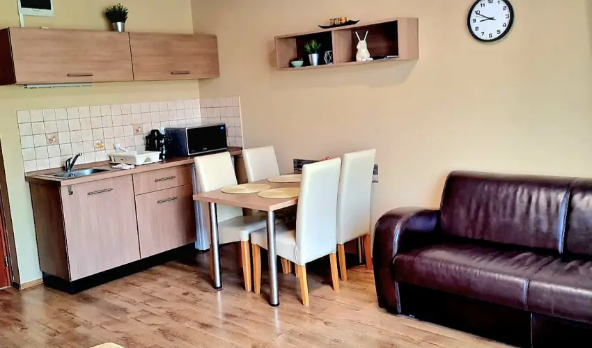 Angyal Apartman Gyula Gyula - Oktber 23. (min. 4 j)