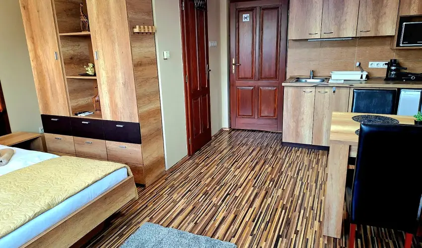 Angyal Apartman Gyula Gyula - Oktber 23. (min. 4 j)