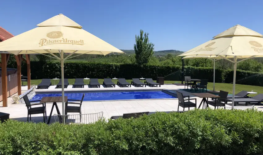 Angyal Borszat Rtka - Oktber 23. (min. 2 j)