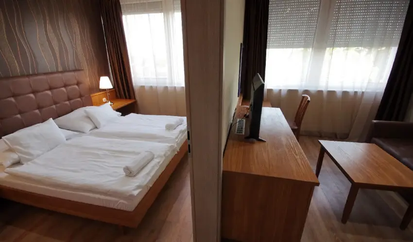 Aqua Hotel Gyula - Oktber 23. (min. 2 j)