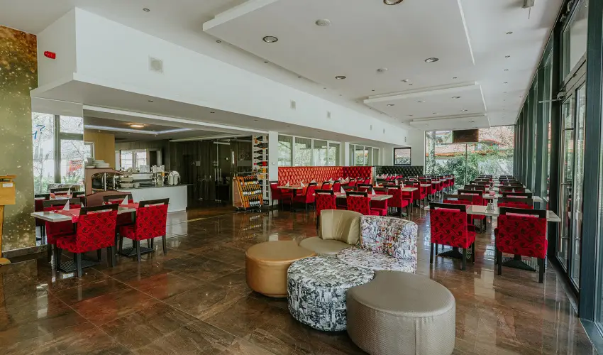 Aqua Hotel Gyula - Oktber 23. (min. 2 j)