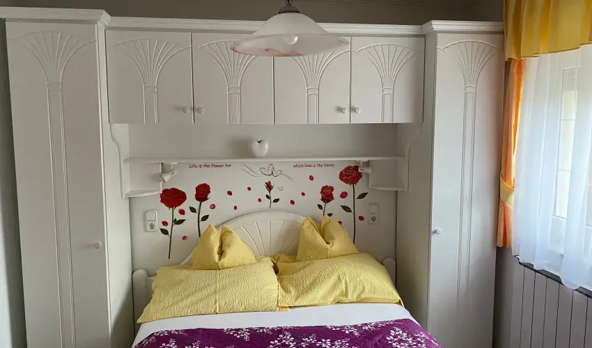 Arany Apartmanhz Zalagyngye  Zalakaros - Oktber 23. (min. 2 j)