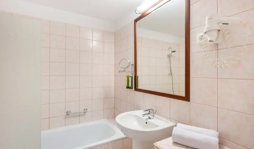 Aranyhomok Hotel Business & Relax Kecskemt - Oktber 23. 