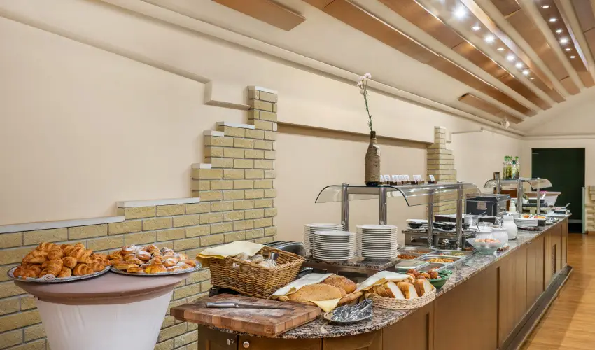 Aranyhomok Hotel Business & Relax Kecskemt - Oktber 23. 