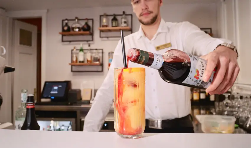 Aranyhomok Hotel Business & Relax Kecskem�t - Okt�ber 23. - teljes el�refizet�ssel (min. 2 �j)