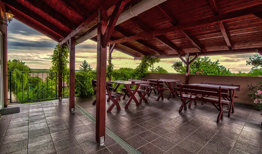 Aranypatk� Panzi� Gy�r�jbar�t - Okt�ber 23.