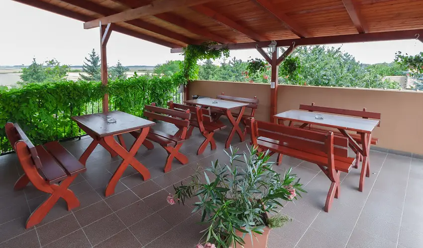 Aranypatk� Panzi� Gy�r�jbar�t - Okt�ber 23.