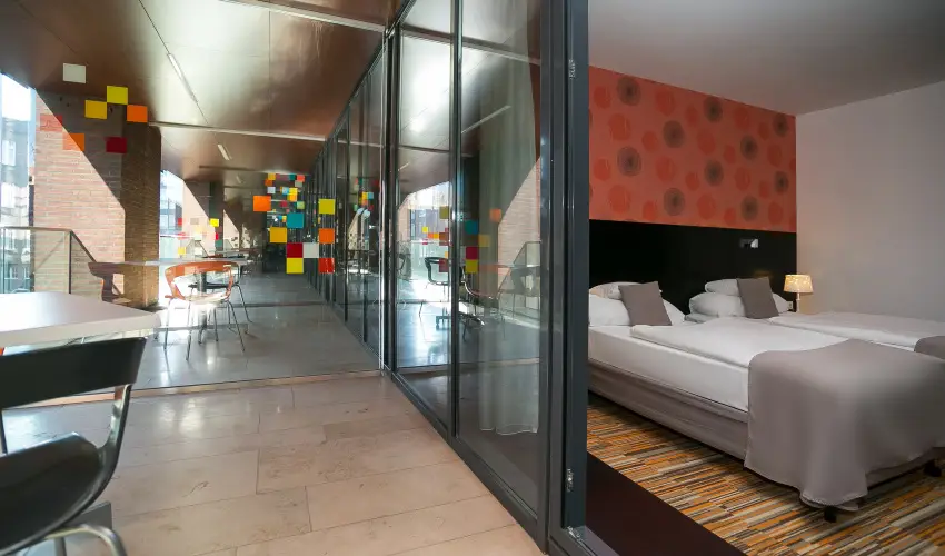 Art Hotel Szeged Szeged - Oktber 23. - specilis elrefizetssel