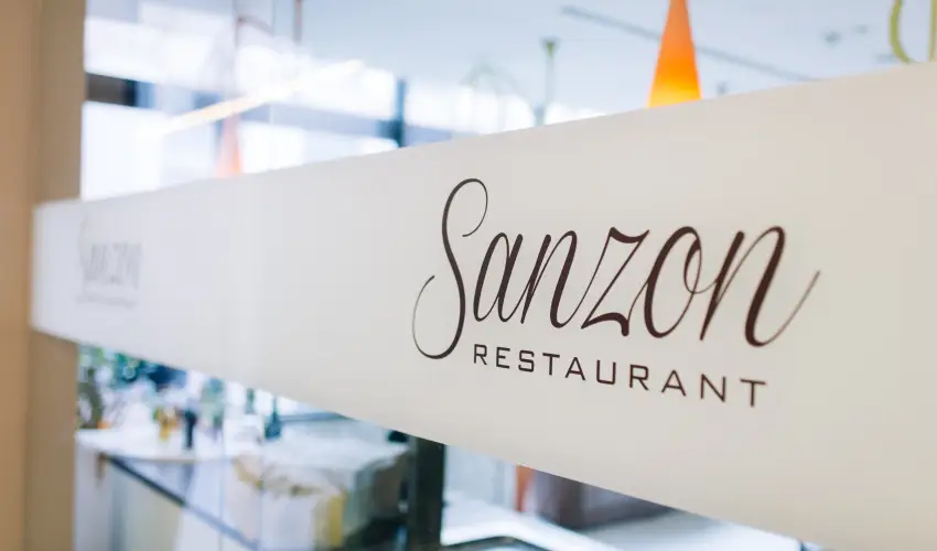 Art Hotel Szeged Szeged - Oktber 23. - specilis elrefizetssel