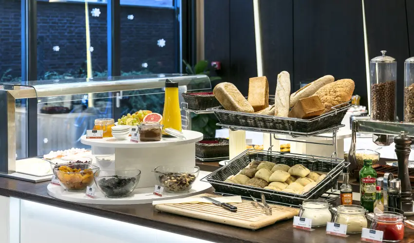 Art Hotel Szeged Szeged - Oktber 23. - specilis elrefizetssel