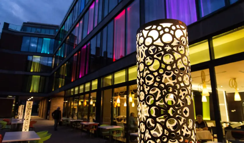 Art Hotel Szeged Szeged - Oktber 23. - specilis elrefizetssel