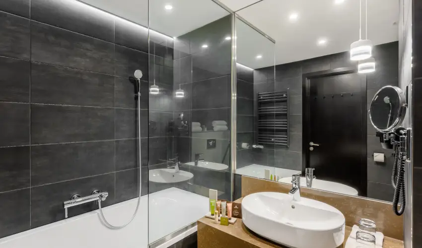 Art Hotel Szeged Szeged - Oktber 23. - specilis elrefizetssel