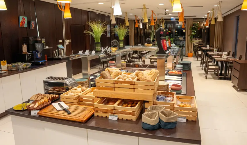 Art Hotel Szeged Szeged - Okt�ber 23. 