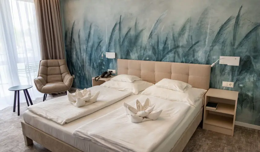 Hotel Atlantis Wellness & Conference Hajdszoboszl - Oktber 23. (min. 3 j)