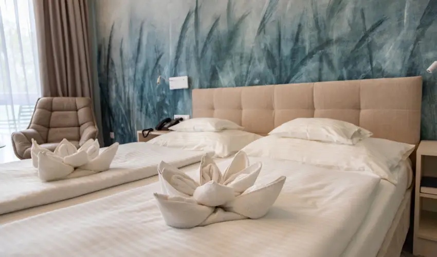 Hotel Atlantis Wellness & Conference Hajdszoboszl - Oktber 23. (min. 3 j)