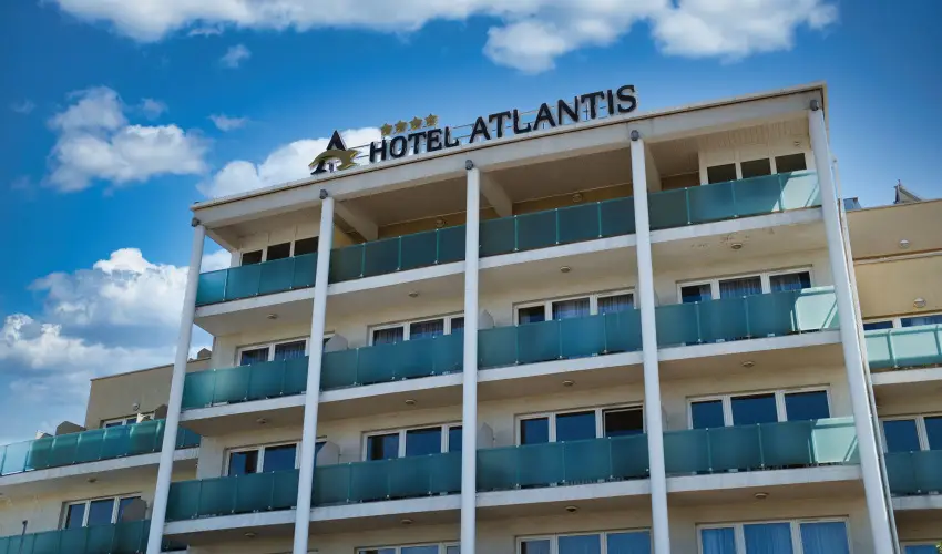 Hotel Atlantis Wellness & Conference Hajdszoboszl - Oktber 23. (min. 3 j)