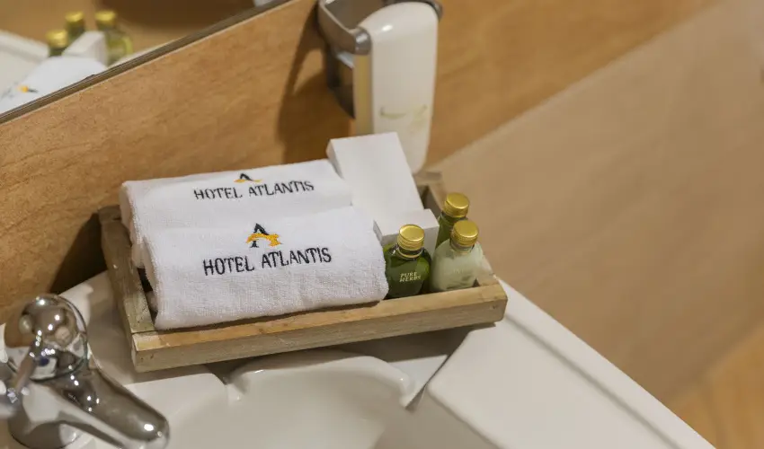 Hotel Atlantis Wellness & Conference Hajdszoboszl - Oktber 23. (min. 3 j)