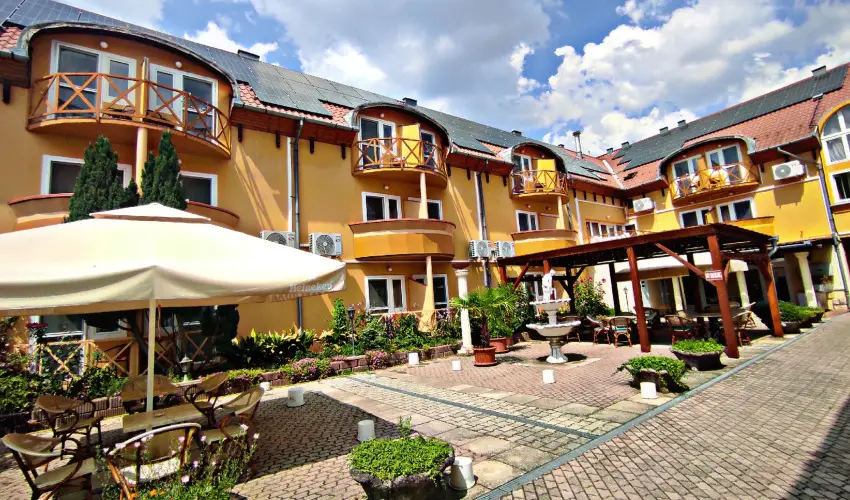 trium Hotel Harkny - Oktber 23.