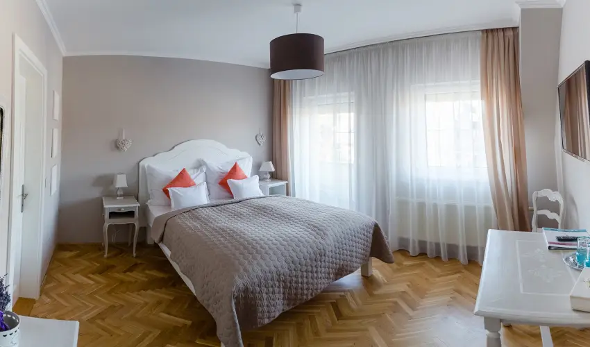 Aurora Vendghz Hvz - Oktber 23. (min. 3 j)