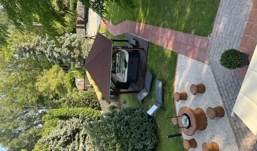 Aventurin House Rvflp - Oktber 23. (min. 2 j)