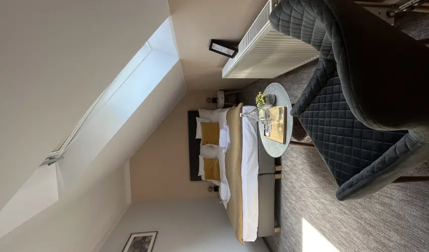 Aventurin House Rvflp - Oktber 23. (min. 2 j)