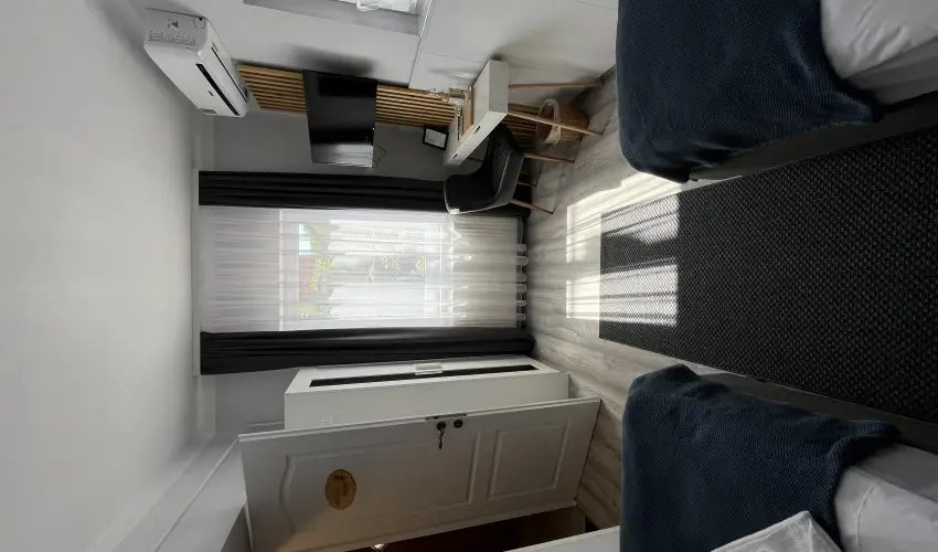 Aventurin House Rvflp - Oktber 23. (min. 2 j)